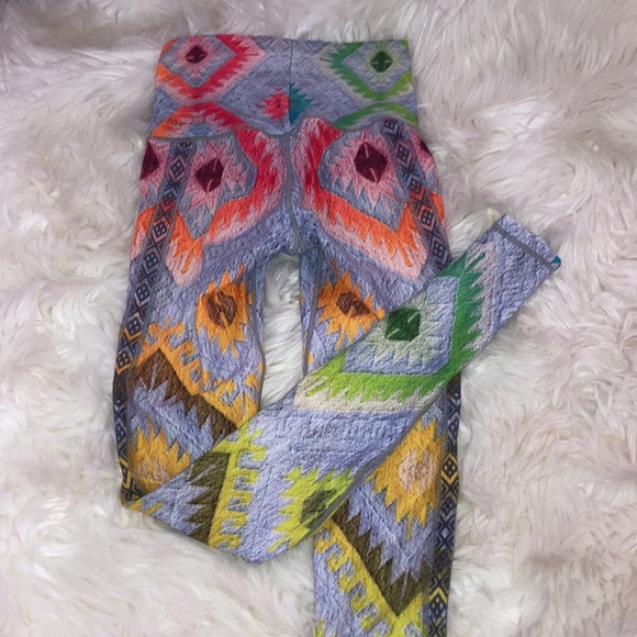 NIYAMA SOL Colorful Aztec Endless Leggings XS - Picture 7 of 8